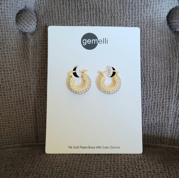 Gemelli👭 Chunky Gold💛 Cubic Zirconia💎 Hoop Earrings - NWT